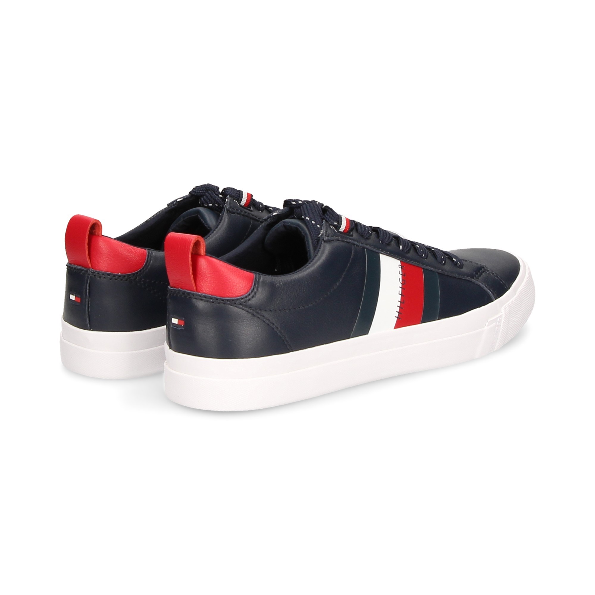 tommy-tennis-blue-leather-band