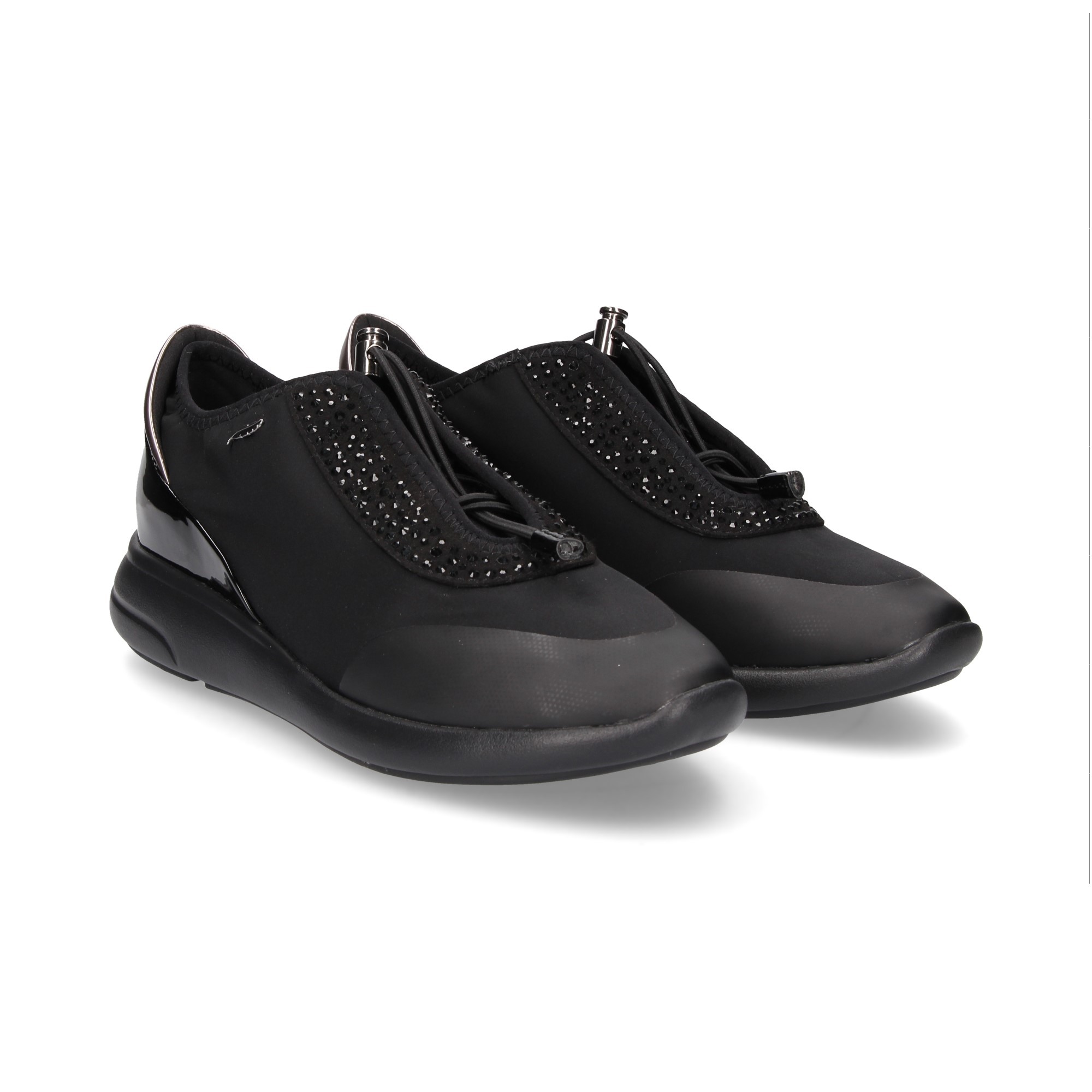 LACETS EN CUIR VERNI NOIR SPORT